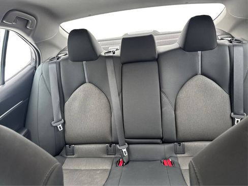 Used 2023 Toyota Camry LE image 27