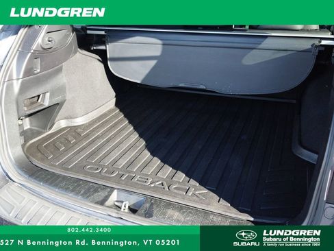 Used 2017 Subaru Outback 2.5i Limited image 31