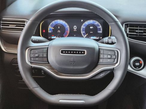 Certified 2024 Jeep Wagoneer L Series II AWD/4WD image 26