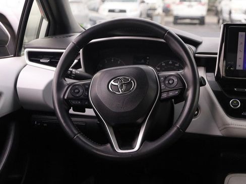 Certified 2023 Toyota Corolla SE w/ SE Premium Package image 22