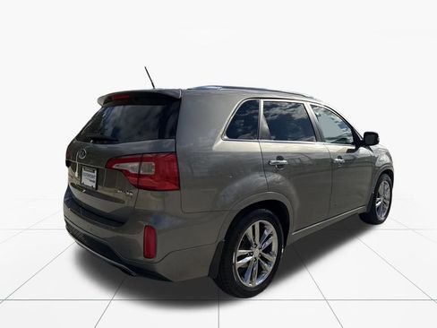 Used 2014 Kia Sorento SX w/ 3rd Row Package image 9
