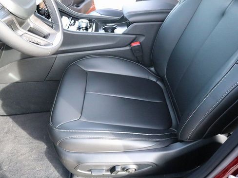 New 2025 Jeep Grand Cherokee L Limited AWD/4WD image 12