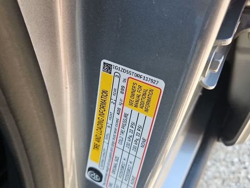 Used 2024 Chevrolet Malibu LT FWD image 25