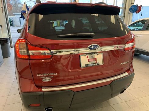 Certified 2022 Subaru Ascent Premium w/ Convenience Package image 16