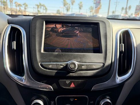 Used 2021 Chevrolet Equinox LS w/ LPO, Blackout Package FWD image 17