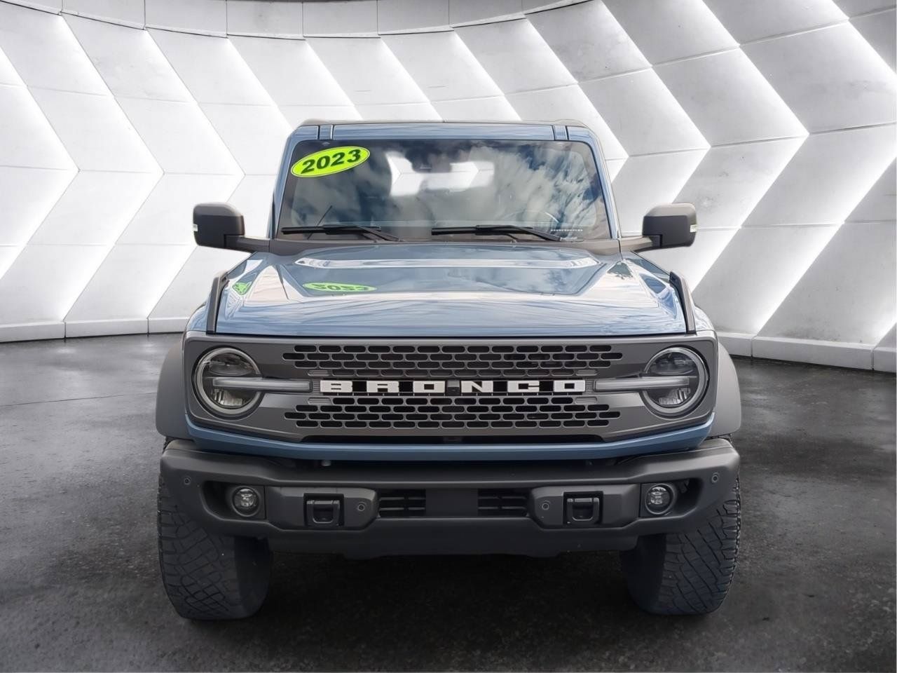 Used 2023 Ford Bronco Badlands AWD/4WD image 8