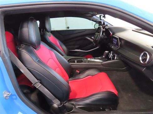 Used 2023 Chevrolet Camaro SS image 32