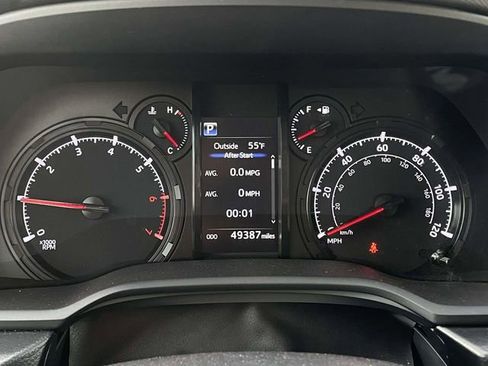 Used 2024 Toyota 4Runner SR5 Premium image 24