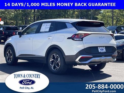 Used 2023 Kia Sportage LX image 27