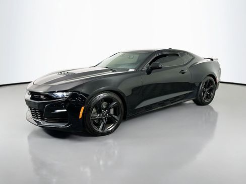 Used 2020 Chevrolet Camaro SS image 3
