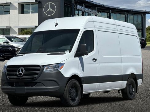 New 2026 Mercedes-Benz Sprinter 2500 image 8