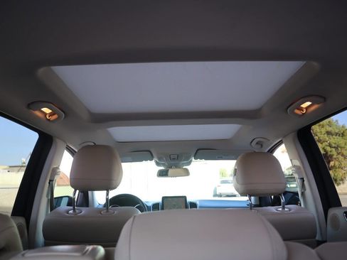 Used 2018 Mercedes-Benz GLE 350 GLE 350 4dr SUV image 35