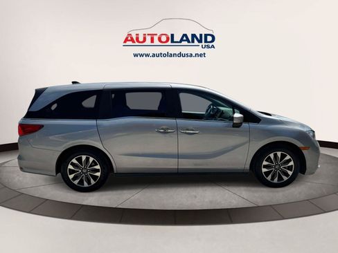 Used 2022 Honda Odyssey EX-L image 3