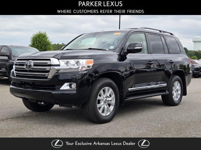 Used 2016 Toyota Land Cruiser AWD/4WD image 1