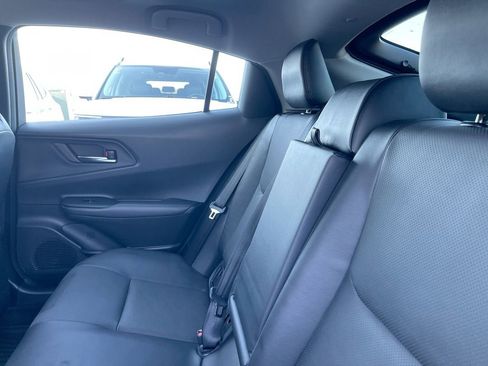 Used 2024 Toyota Prius Prime Premium FWD image 9