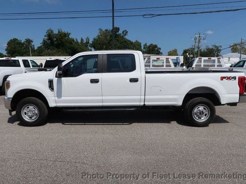 Used 2019 Ford F250 XL w/ Power Equipment Group AWD/4WD image 2