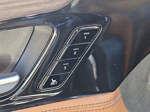 Used 2022 Acura MDX SH-AWD w/ Advance Package image 20