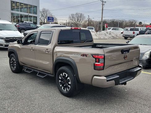 Used 2023 Nissan Frontier PRO-4X w/ Pro Convenience Package image 4