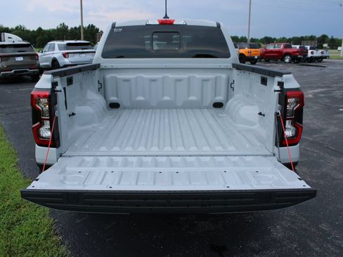 New 2026 Ford Ranger XLT w/ Equipment Group 301A High AWD/4WD image 12