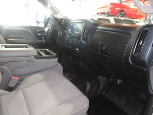 Used 2017 GMC Sierra 3500 2WD Crew Cab w/ Sierra Convenience Package image 35