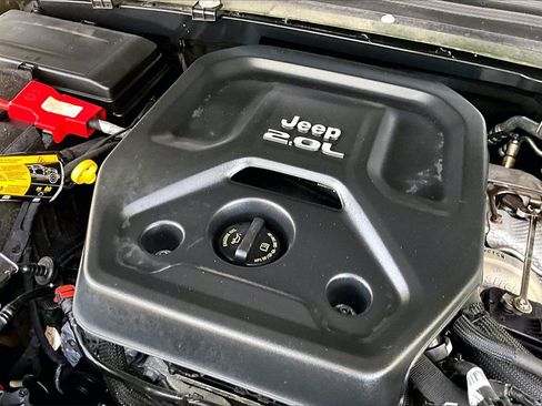 Used 2021 Jeep Wrangler Unlimited Rubicon image 27