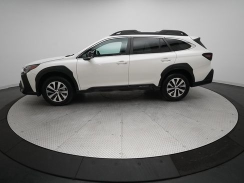 Certified 2025 Subaru Outback Premium w/ Popular Package #1A image 24