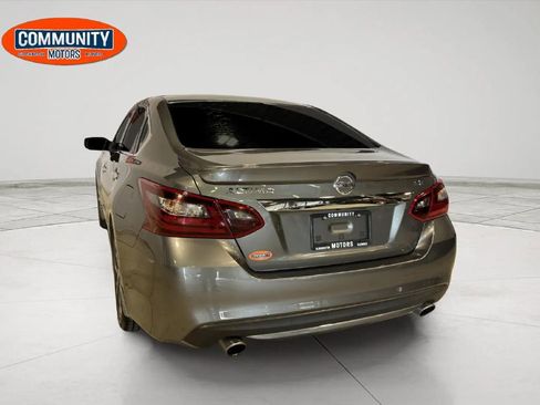 Used 2016 Nissan Altima 2.5 SR image 4
