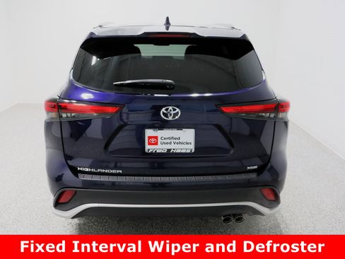 Certified 2023 Toyota Highlander XSE image 8