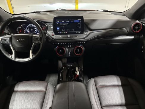 Used 2023 Chevrolet Blazer RS w/ Enhanced Convenience Package FWD image 10