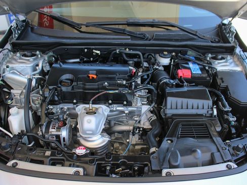 Used 2024 Honda Civic Sport image 12