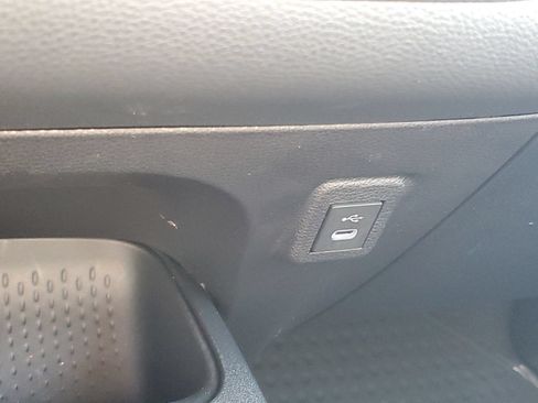 Certified 2025 Toyota Corolla LE FWD image 30