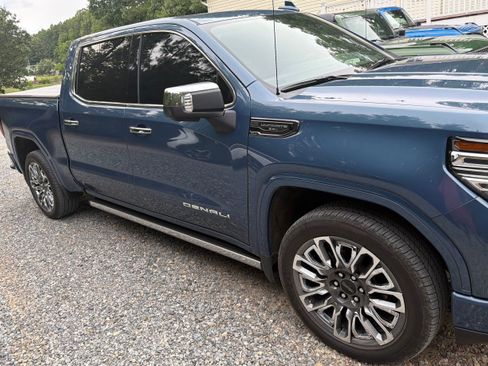 Used 2026 GMC Sierra 1500 Denali Ultimate AWD/4WD image 3