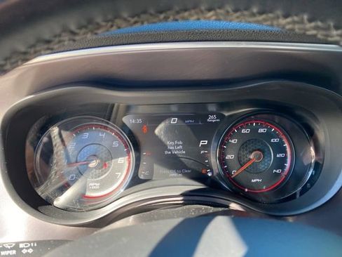 Used 2021 Dodge Charger SXT w/ Blacktop Package image 25