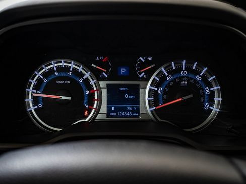 Used 2018 Toyota 4Runner Limited image 25