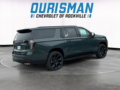 New 2026 Chevrolet Suburban RST image 6