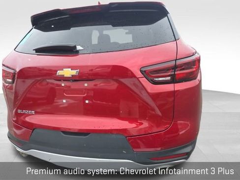 Used 2023 Chevrolet Blazer LT w/ Convenience Package image 7
