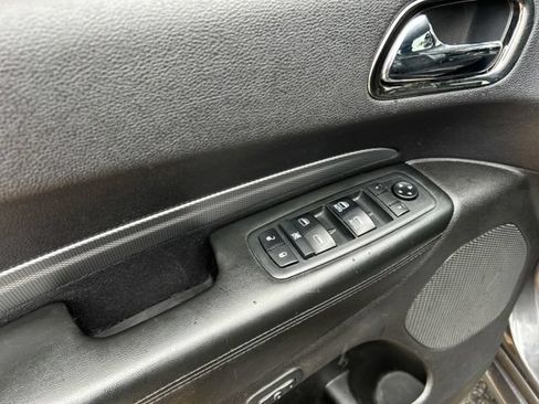 Used 2018 Dodge Durango GT AWD/4WD image 28