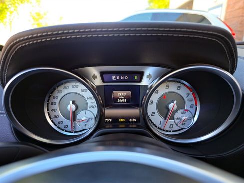 Used 2014 Mercedes-Benz SL 550 image 18