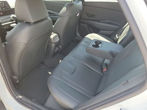 New 2026 Hyundai Elantra SEL Sport FWD image 26