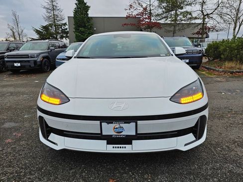 New 2025 Hyundai Ioniq 6 SEL image 8