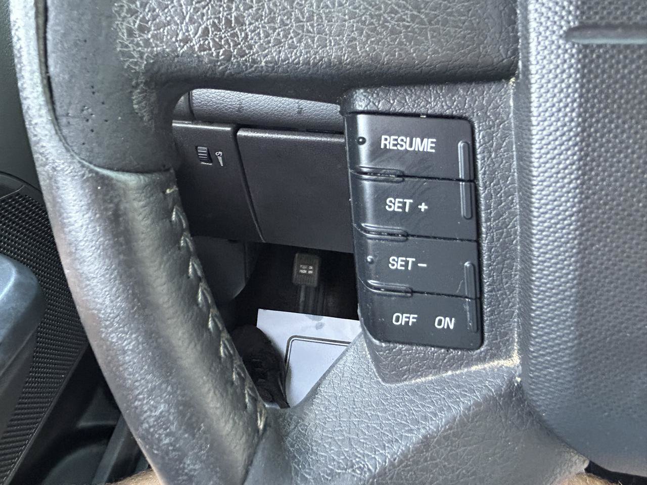 Used 2010 Ford Edge Limited AWD/4WD image 18