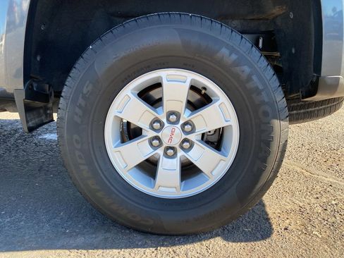 Used 2016 GMC Canyon 2WD Crew Cab w/ Convenience Package image 15