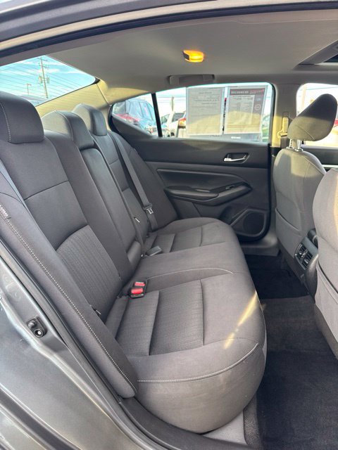 Used 2020 Nissan Altima 2.5 SV FWD image 16