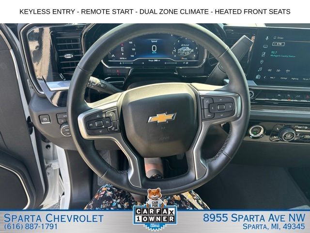 Used 2023 Chevrolet Silverado 1500 LT AWD/4WD image 19