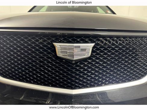 Used 2024 Cadillac XT6 Sport w/ LPO, Onyx Lite Package AWD/4WD image 12