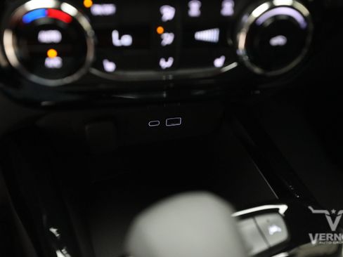 New 2026 Chevrolet Trax ACTIV FWD image 24