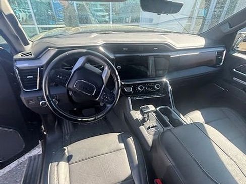 Used 2023 GMC Sierra 1500 Denali image 4