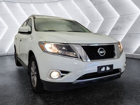 Used 2015 Nissan Pathfinder SL w/ SL Tech Package AWD/4WD image 1