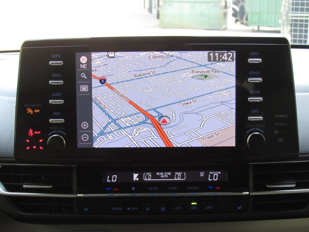 Certified 2023 Toyota Sienna XLE w/ XLE Plus Package AWD/4WD image 33