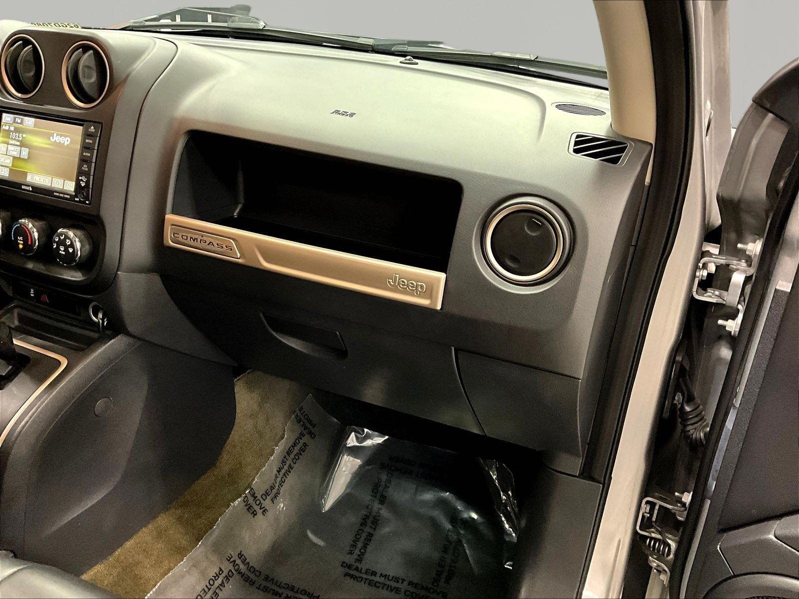 Used 2016 Jeep Compass 75th Anniversary w/ Power Value Group AWD/4WD image 27